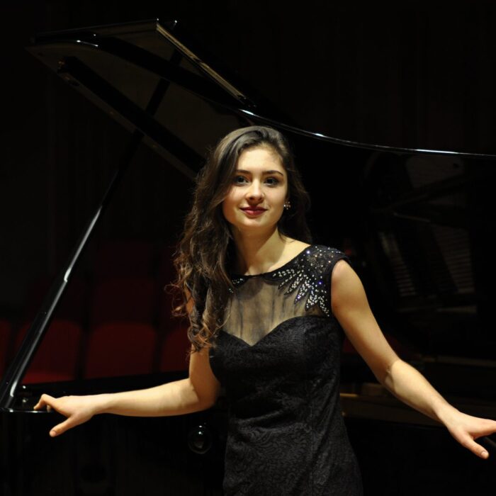 Marie Šumníková – klavír